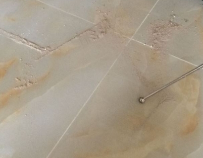 哈密瓷砖空鼓维修公司分享粘合剂选择不当在瓷砖铺贴过程中可能导致以下问题